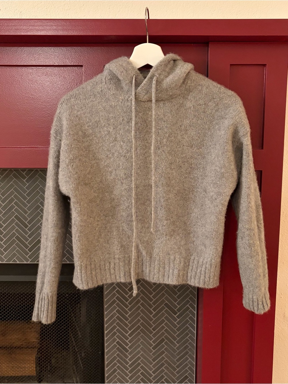 Aritzia Babaton Cozy Hoodie Sweater - Greige